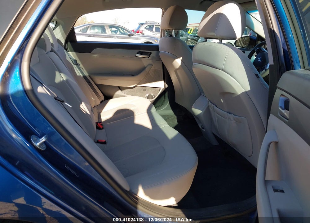 2019 HYUNDAI SONATA SE VIN: 5NPE24AF0KH802337