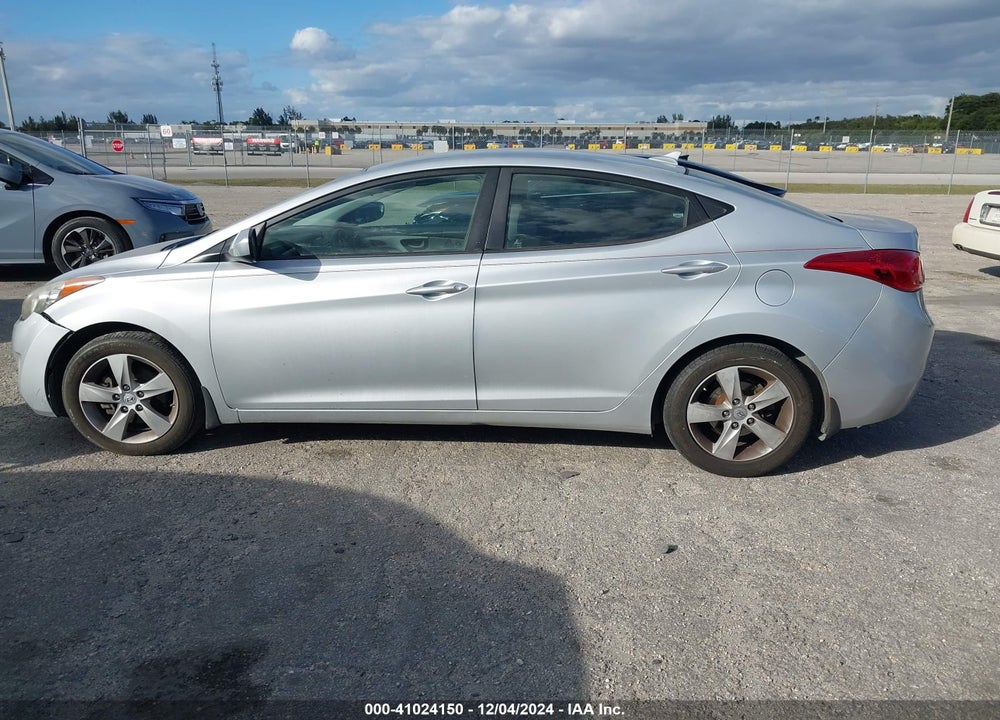 2013 HYUNDAI ELANTRA GLS VIN: 5NPDH4AE4DH190969