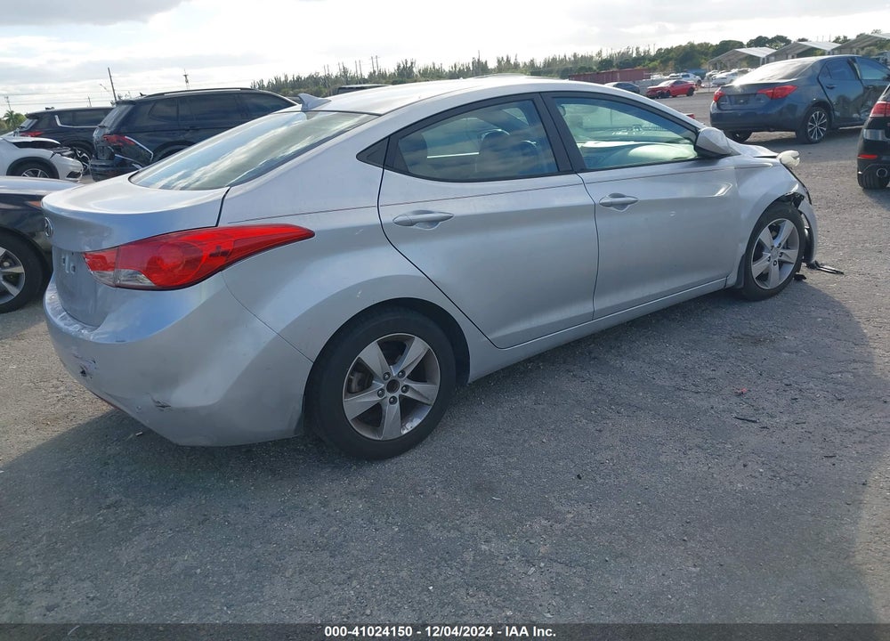 2013 HYUNDAI ELANTRA GLS VIN: 5NPDH4AE4DH190969