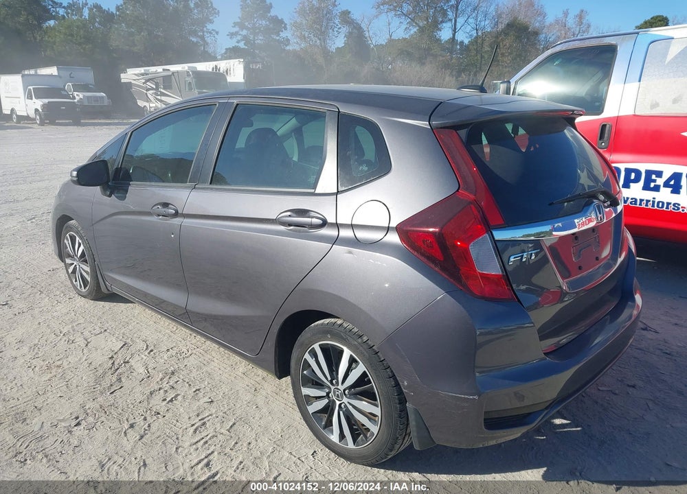 2018 HONDA FIT EX VIN: 3HGGK5H85JM723424