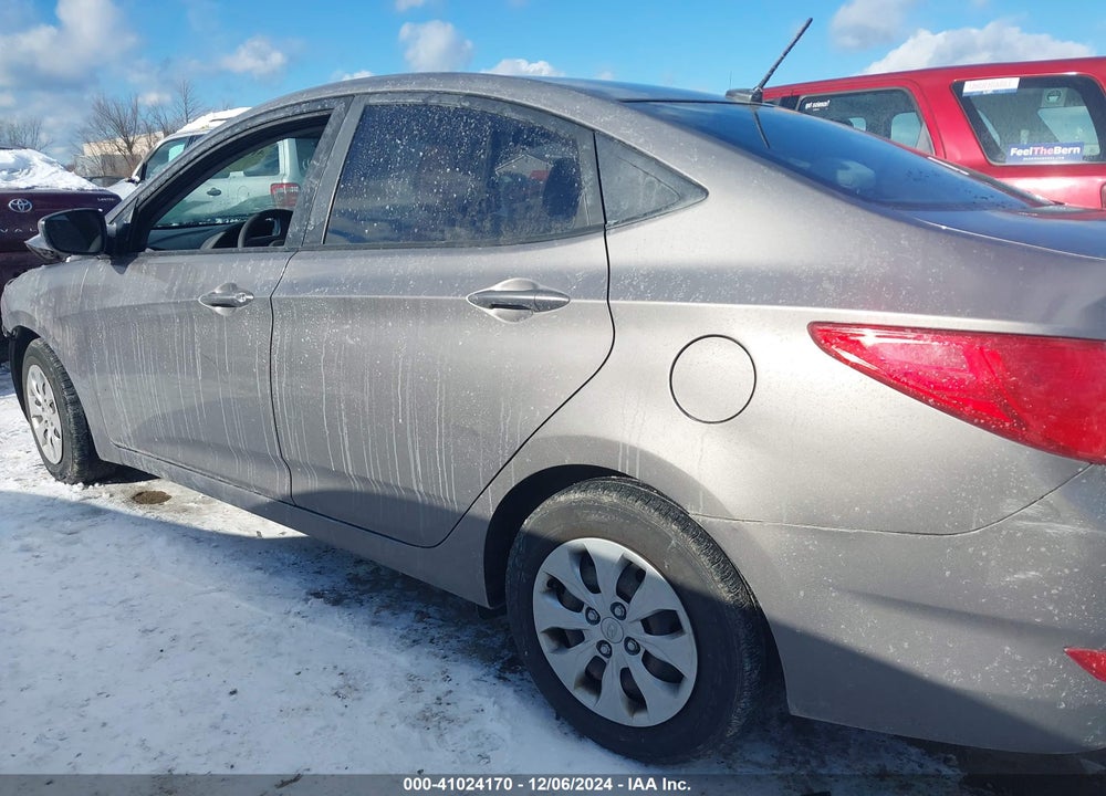 2017 HYUNDAI ACCENT SE VIN: KMHCT4AE1HU358469