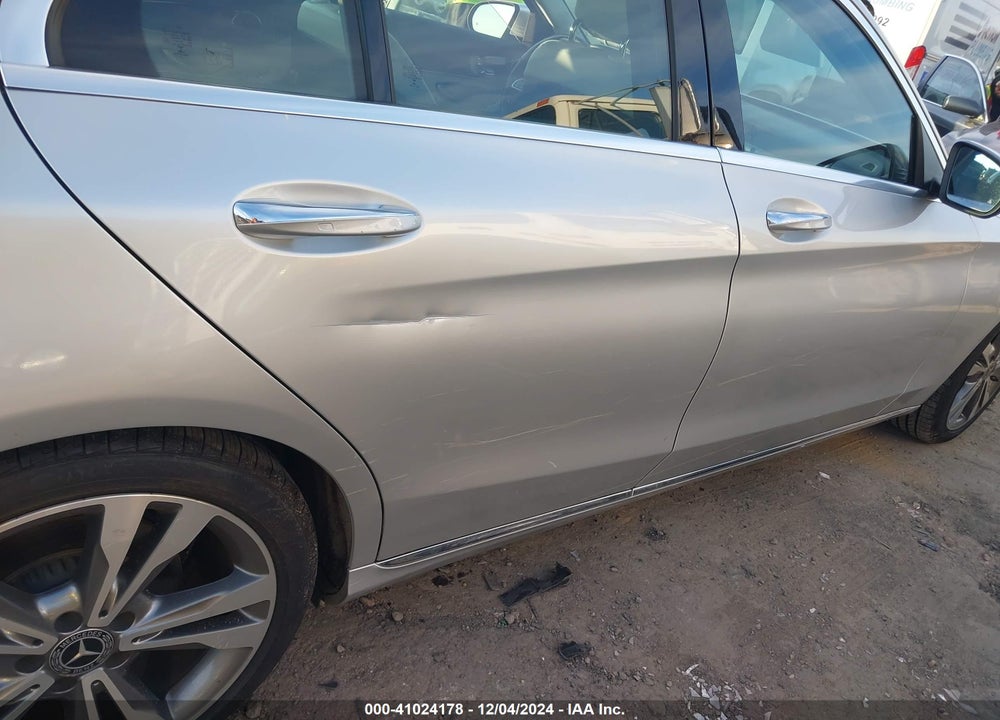 2018 MERCEDES-BENZ C 300 VIN: WDDWF4JB9JR385593