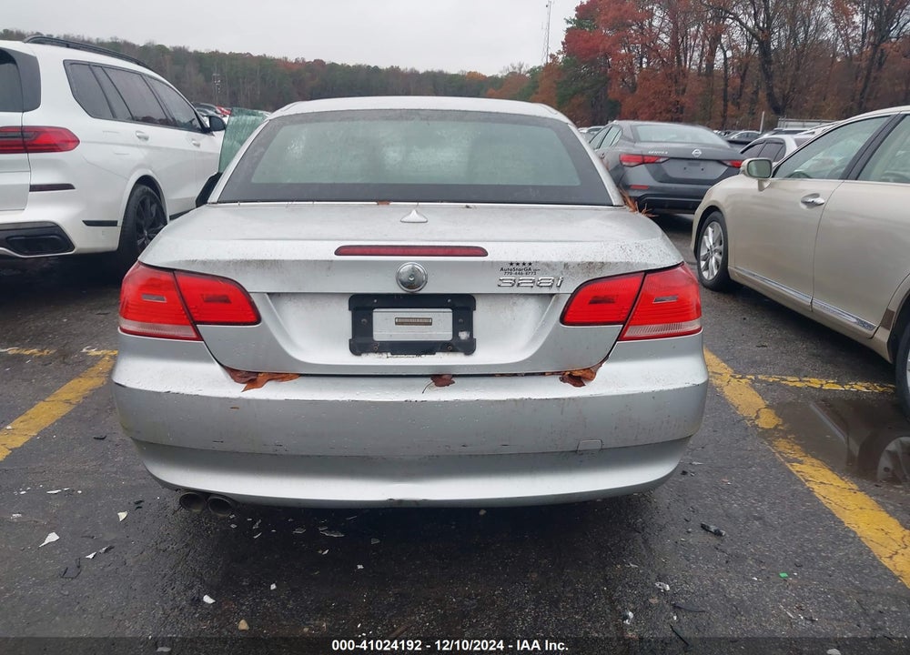 2009 BMW 328 VIN: WBAWL13529PX24997