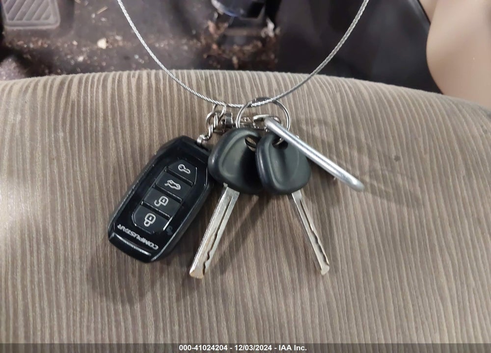 2014 HYUNDAI SONATA GLS VIN: 5NPEB4AC1EH945355