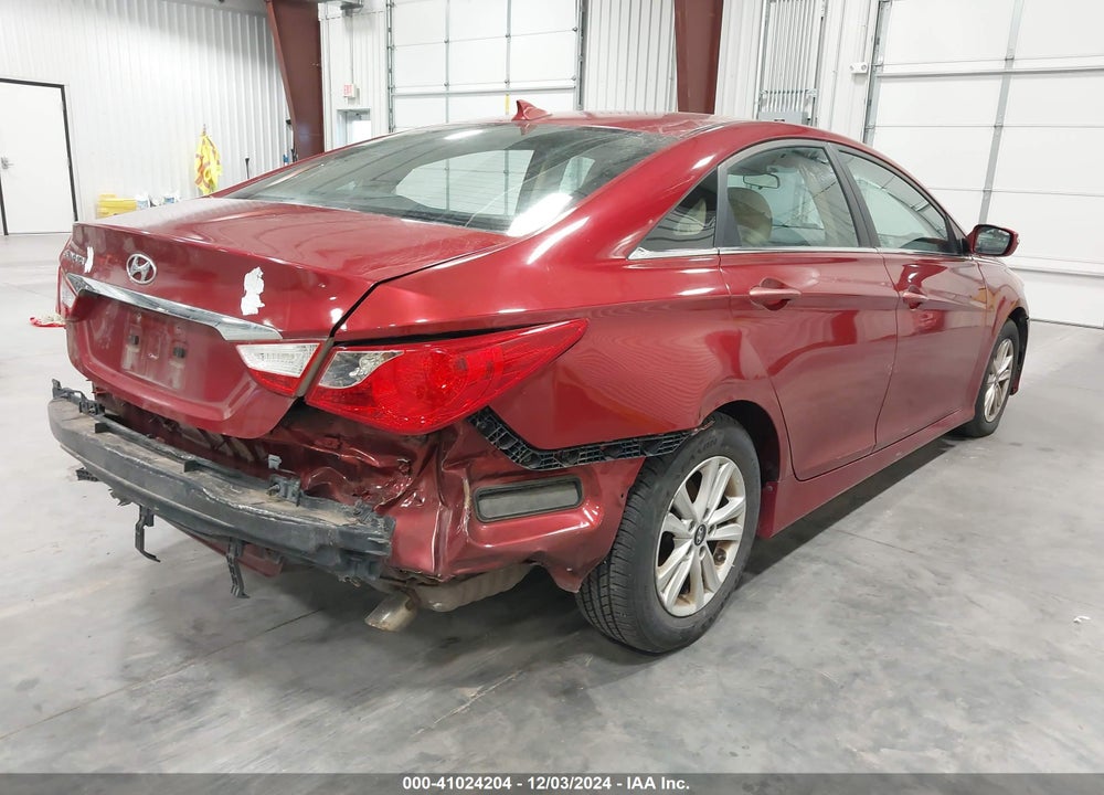 2014 HYUNDAI SONATA GLS VIN: 5NPEB4AC1EH945355
