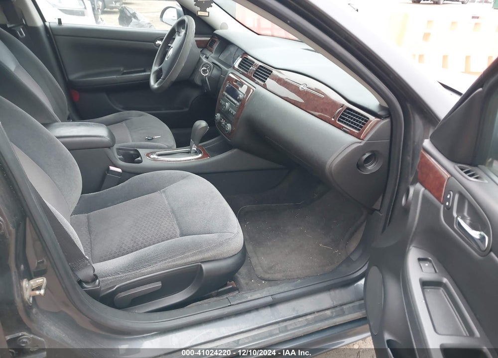 2010 CHEVROLET IMPALA LS VIN: 2G1WA5EKXA1209100