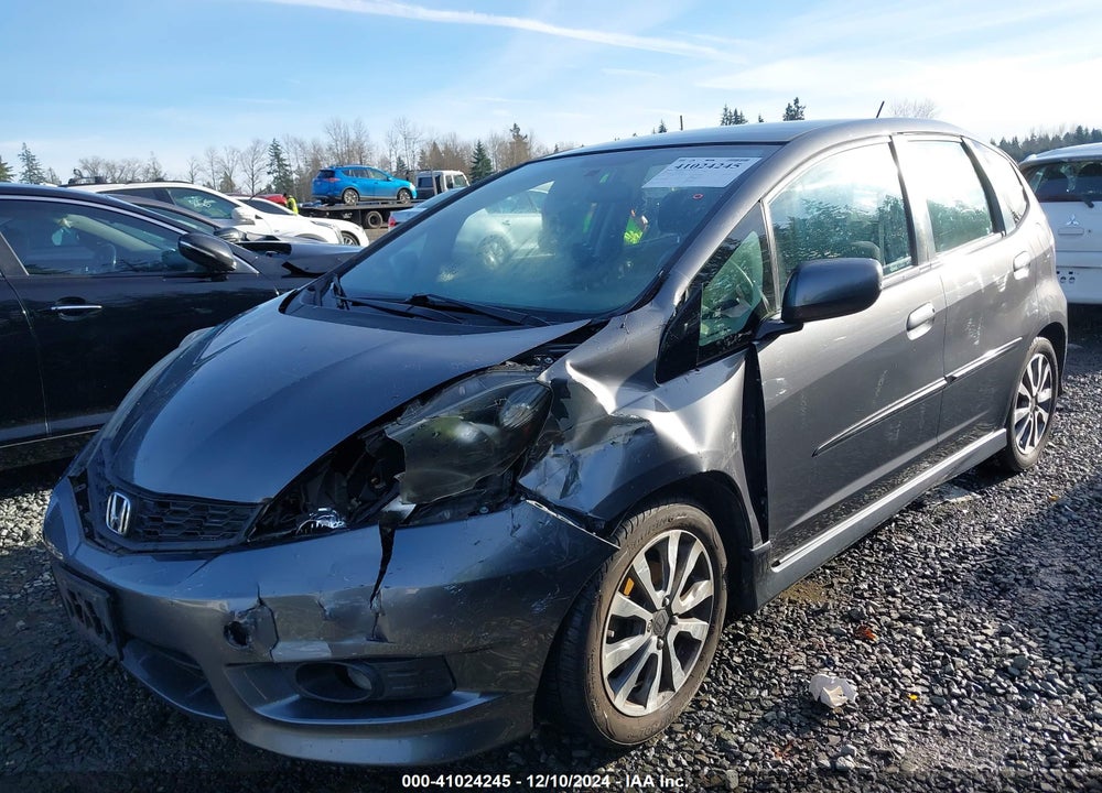 2012 HONDA FIT SPORT VIN: JHMGE8H52CC009198