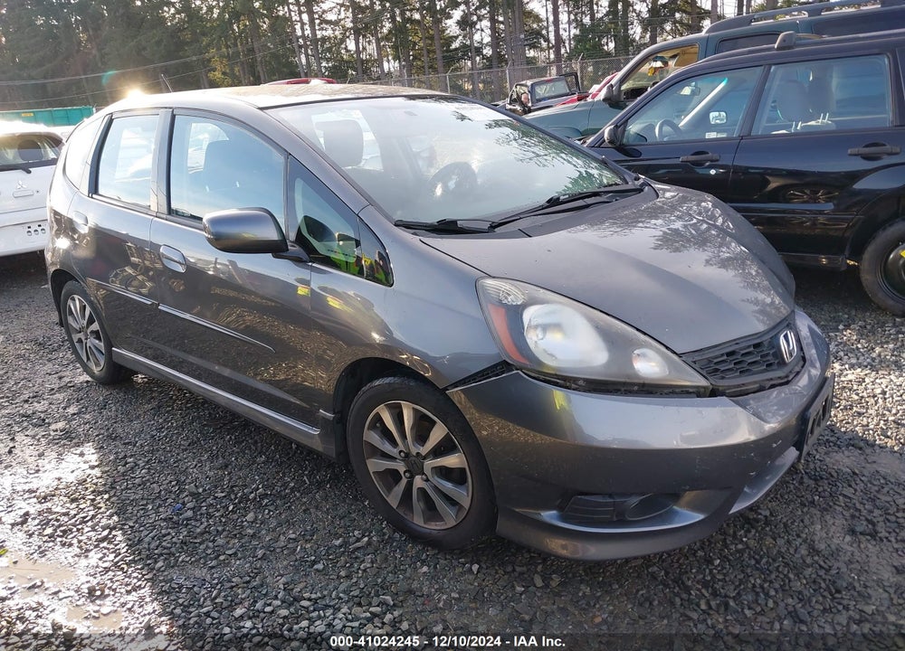 2012 HONDA FIT SPORT VIN: JHMGE8H52CC009198