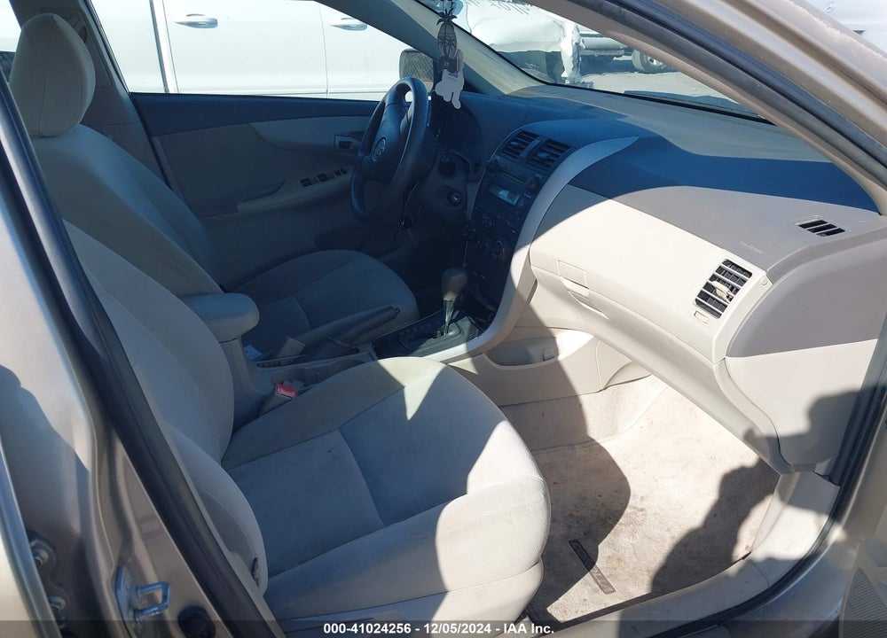 2009 TOYOTA COROLLA LE VIN: 1NXBU40E79Z116362
