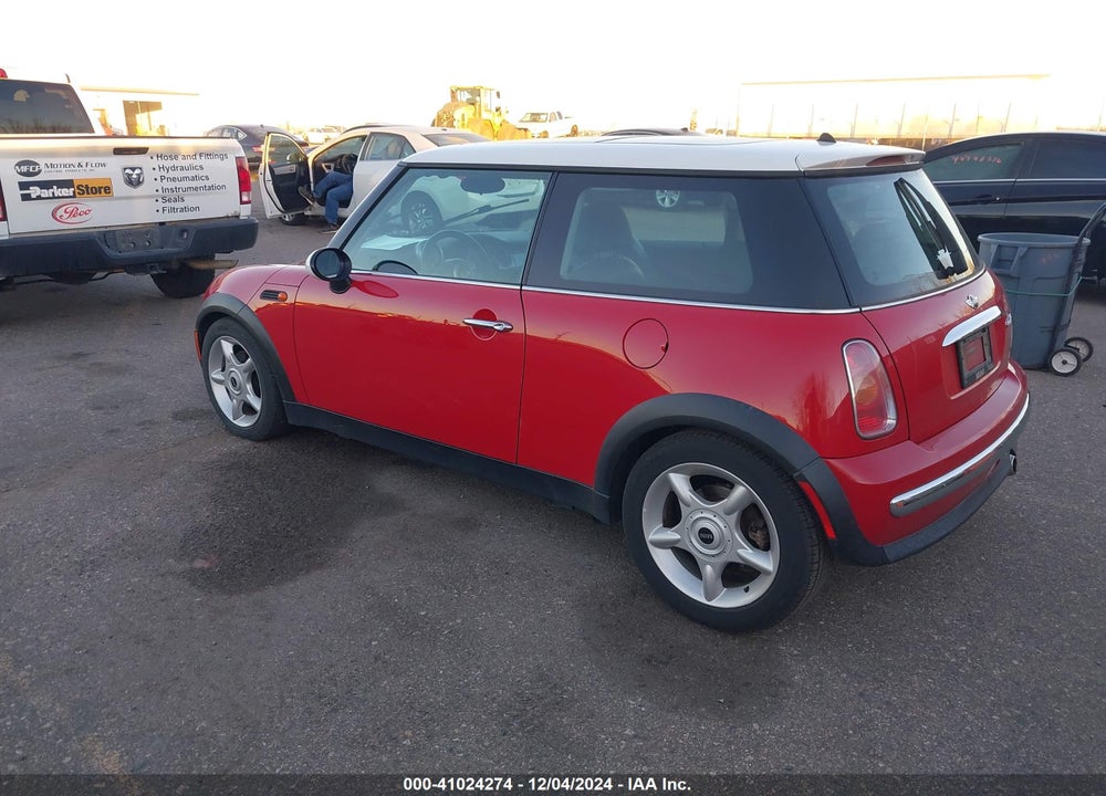 2004 MINI COOPER VIN: WMWRC33444TJ61399