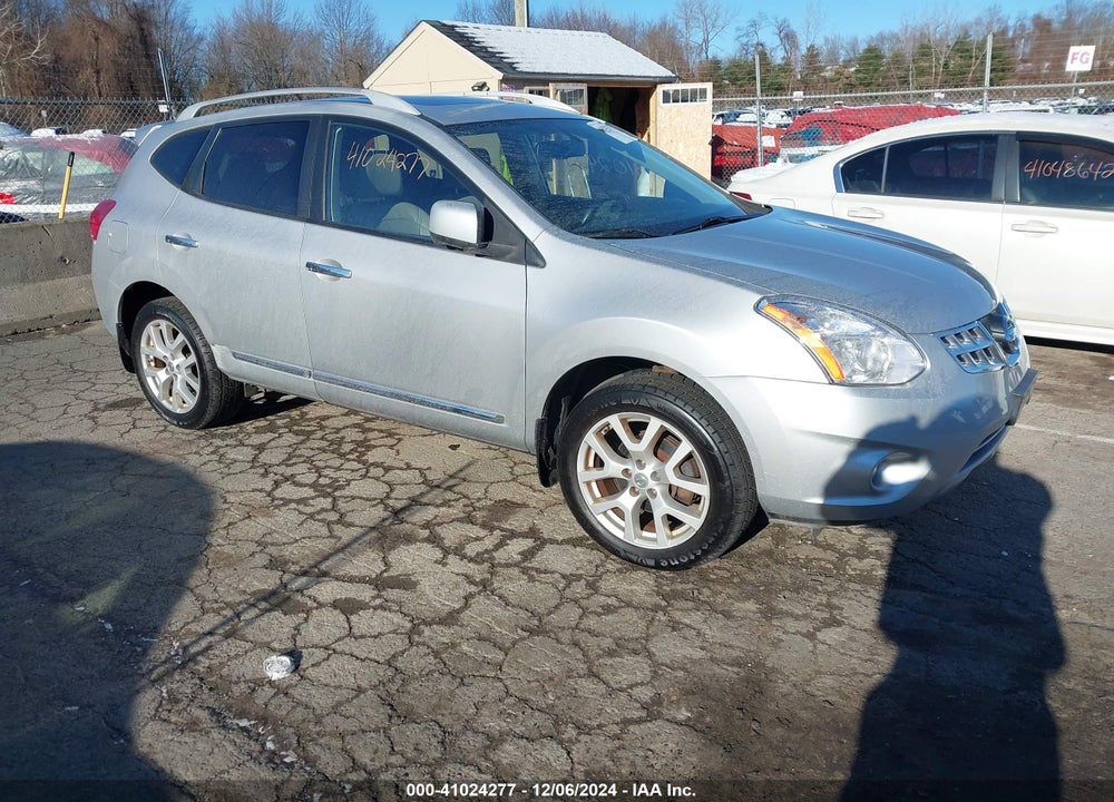 2013 NISSAN ROGUE SV W/SL PKG VIN: JN8AS5MV7DW636584