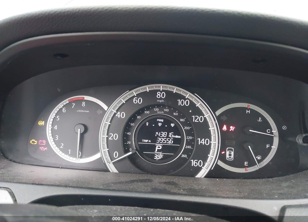 2013 HONDA ACCORD LX VIN: 1HGCR2F35DA205606