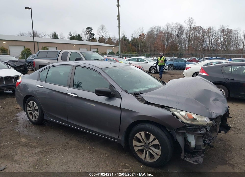 2013 HONDA ACCORD LX VIN: 1HGCR2F35DA205606