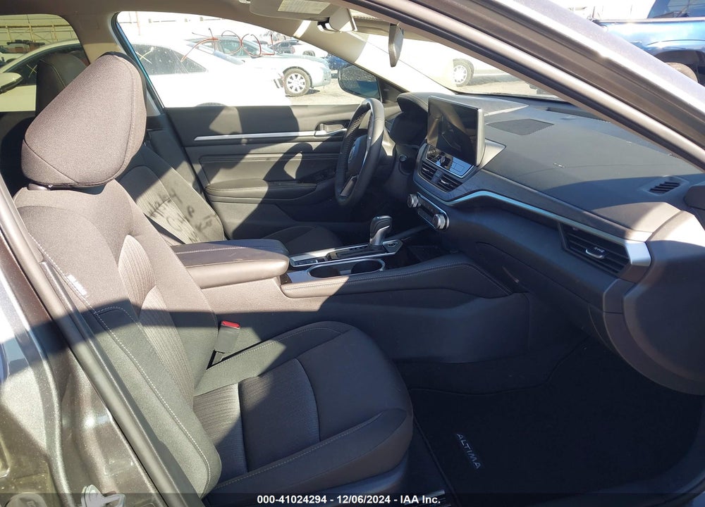 2023 NISSAN ALTIMA SV FWD VIN: 1N4BL4DV5PN372594
