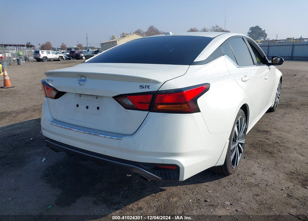 2021 NISSAN ALTIMA SR FWD VIN: 1N4BL4CV8MN394019