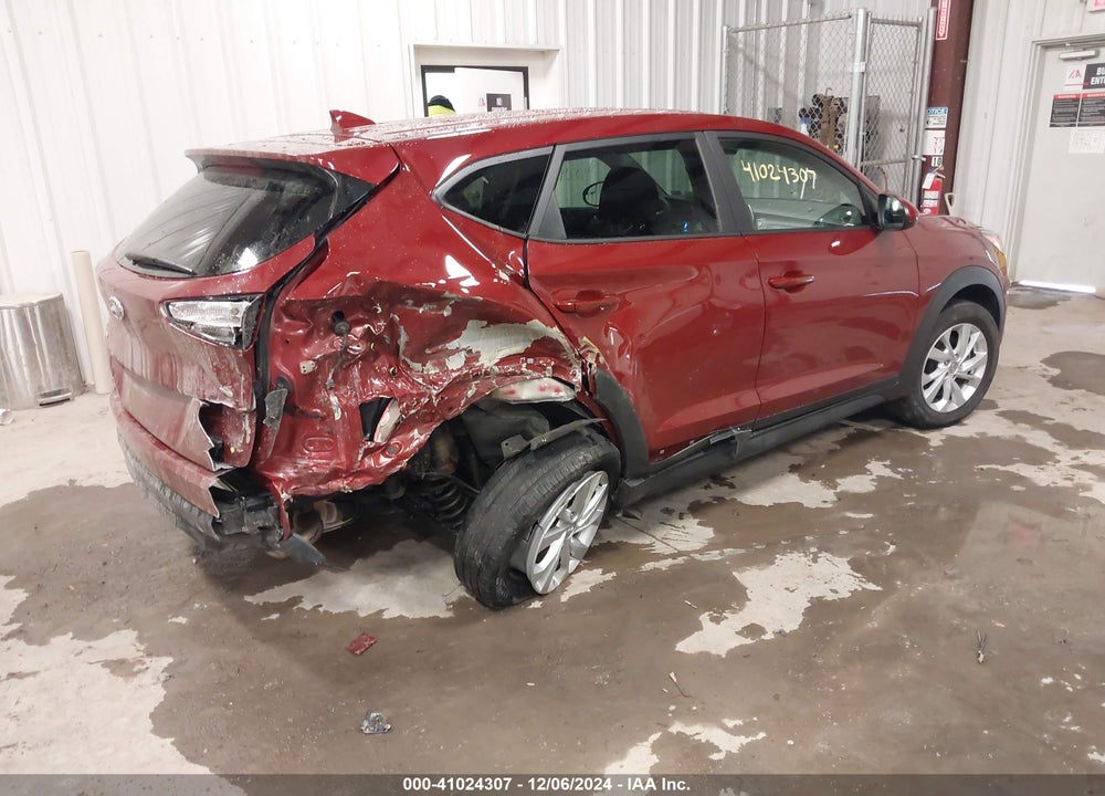 2020 HYUNDAI TUCSON SE VIN: KM8J2CA4XLU241364