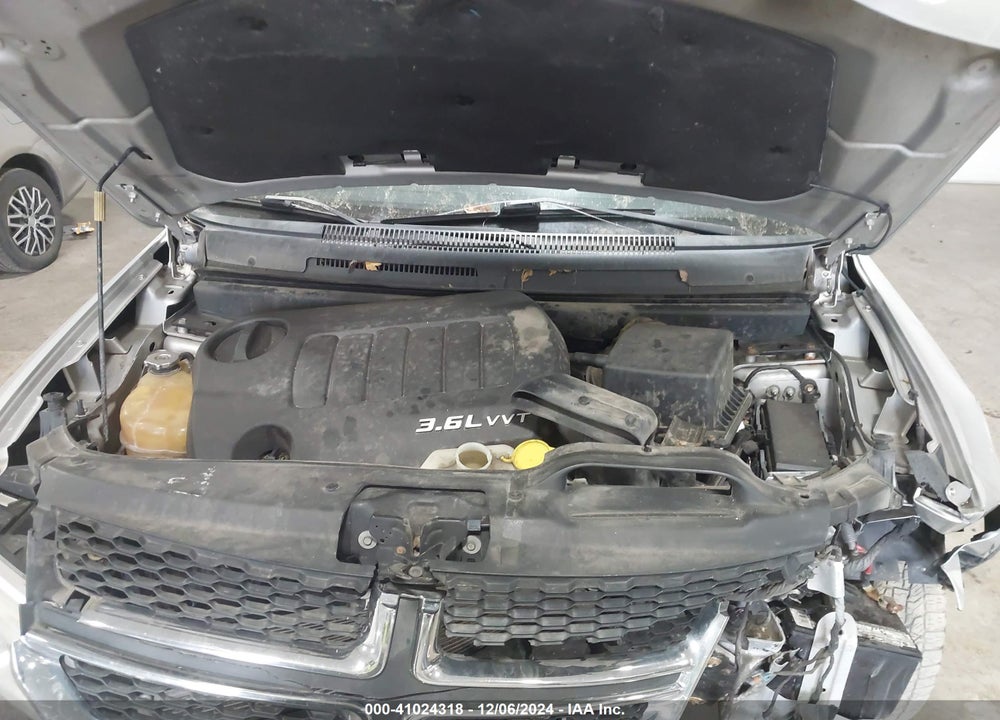 2011 DODGE JOURNEY LUX VIN: 3D4PH9FG9BT518097