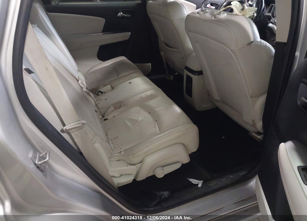 2011 DODGE JOURNEY LUX VIN: 3D4PH9FG9BT518097