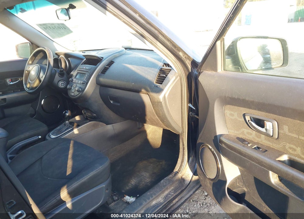 2012 KIA SOUL VIN: KNDJT2A65C7449955