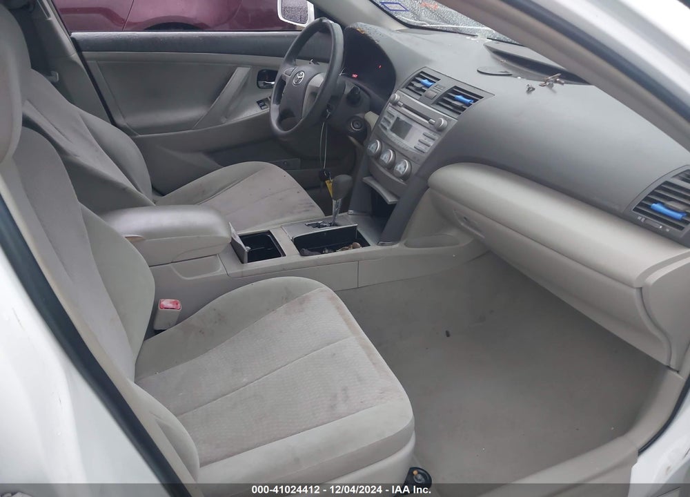 2011 TOYOTA CAMRY LE VIN: 4T4BF3EK5BR218967