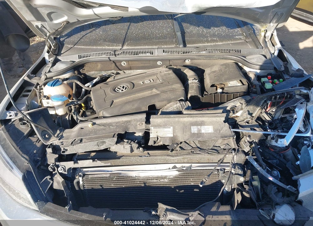 2014 VOLKSWAGEN JETTA 1.8T SE VIN: 3VWD17AJ6EM419874