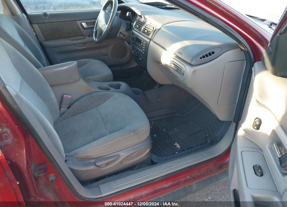 2001 FORD TAURUS LX VIN: 1FAFP52291G250840