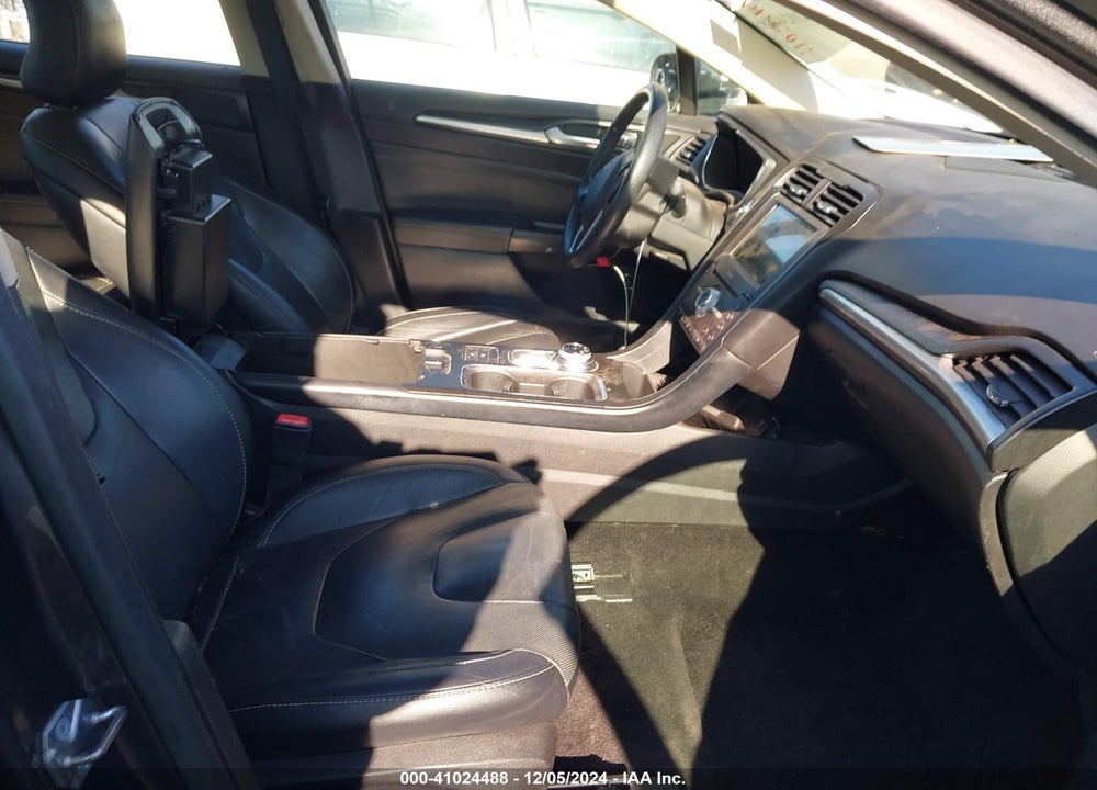 2017 FORD FUSION HYBRID TITANIUM VIN: 3FA6P0RU2HR237716