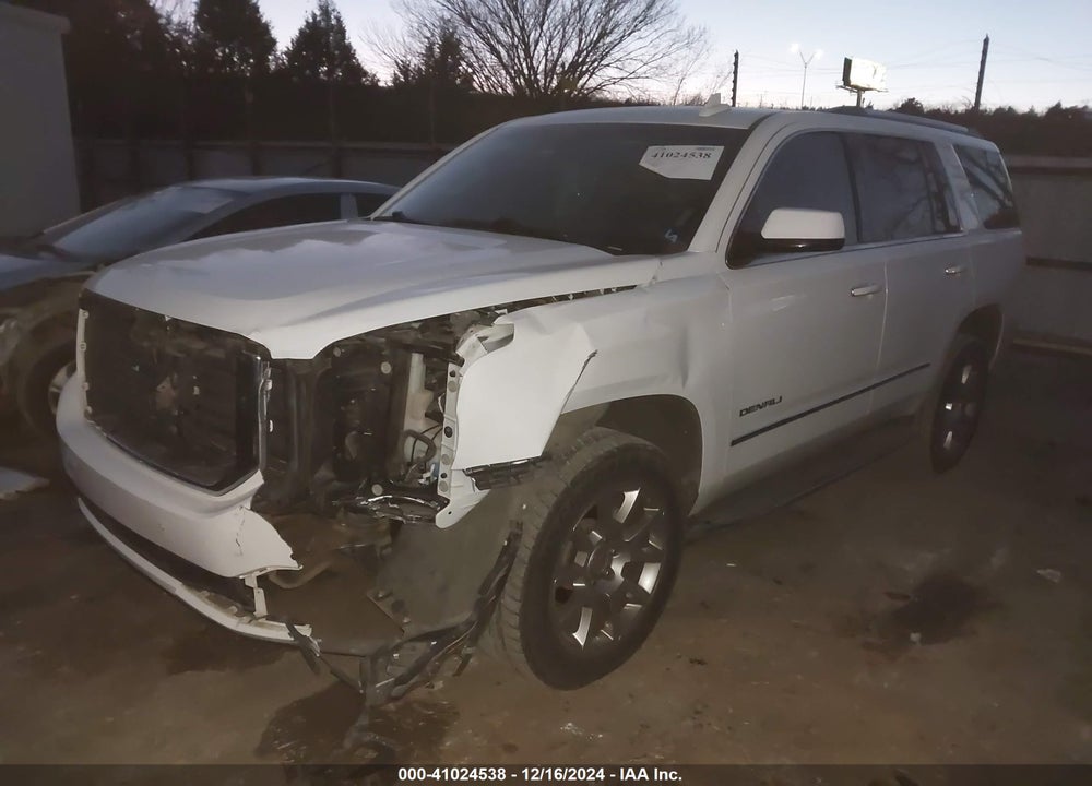 2018 GMC YUKON DENALI VIN: 1GKS1CKJ3JR221929