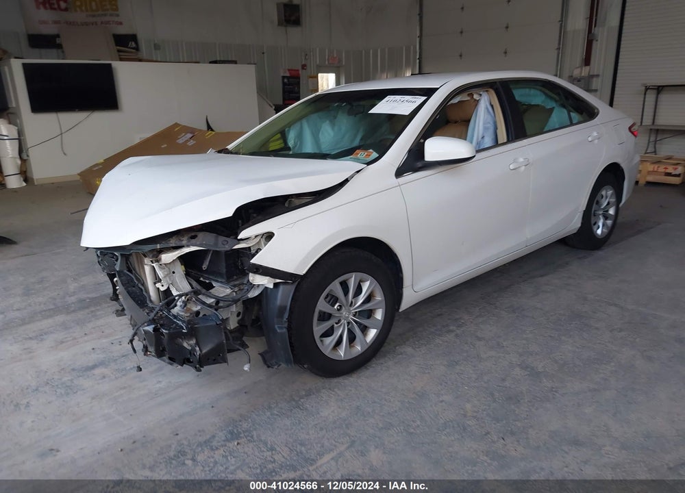 2016 TOYOTA CAMRY LE/XLE/SE/XSE VIN: 4T4BF1FKXGR530843