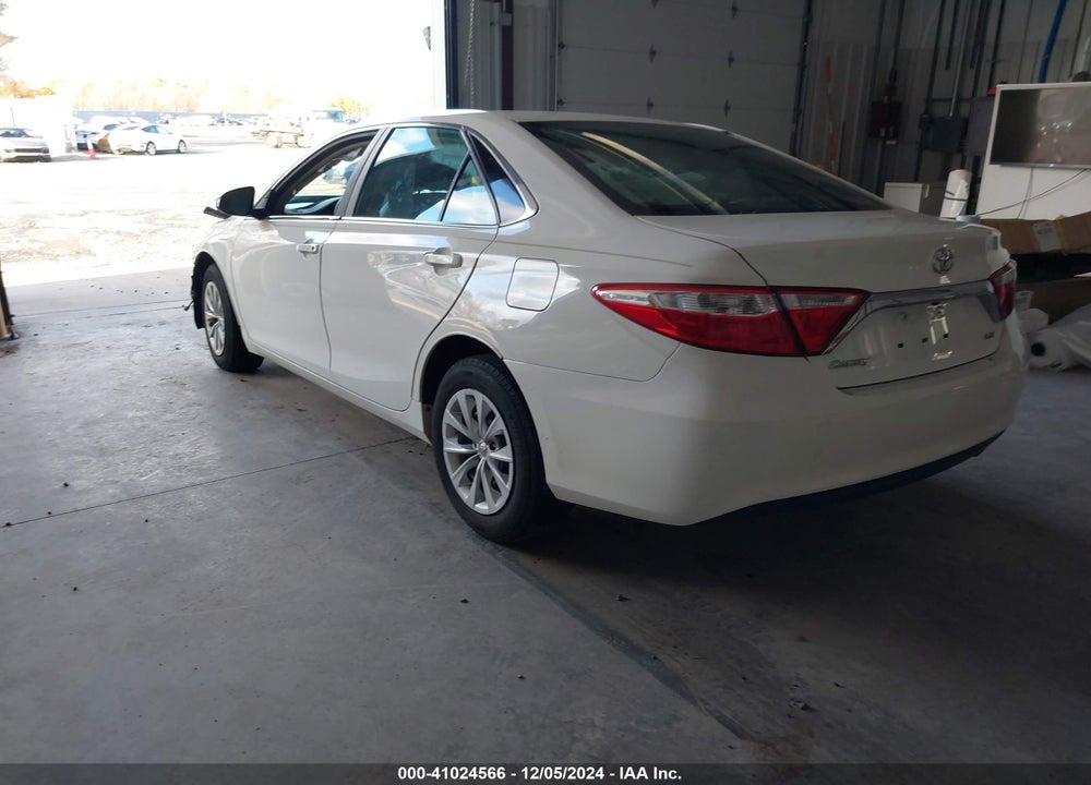 2016 TOYOTA CAMRY LE/XLE/SE/XSE VIN: 4T4BF1FKXGR530843