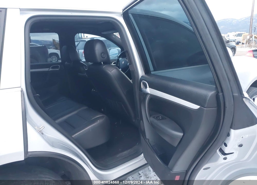 2009 PORSCHE CAYENNE VIN: WP1AA29P49LA05242