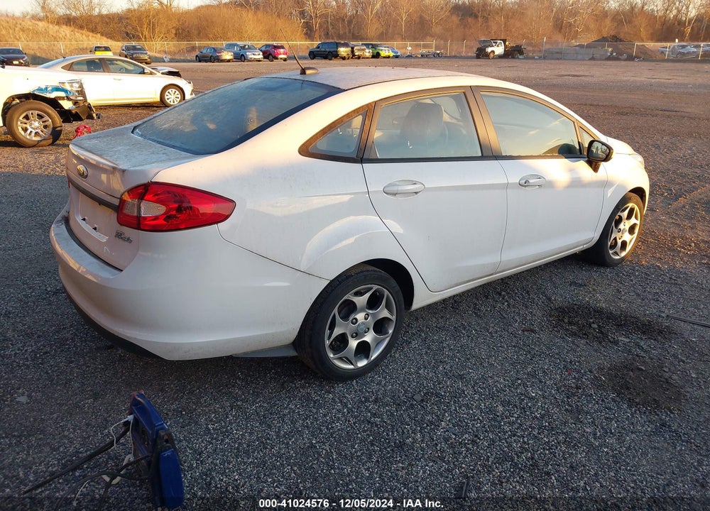 2013 FORD FIESTA S VIN: 3FADP4AJXDM136379