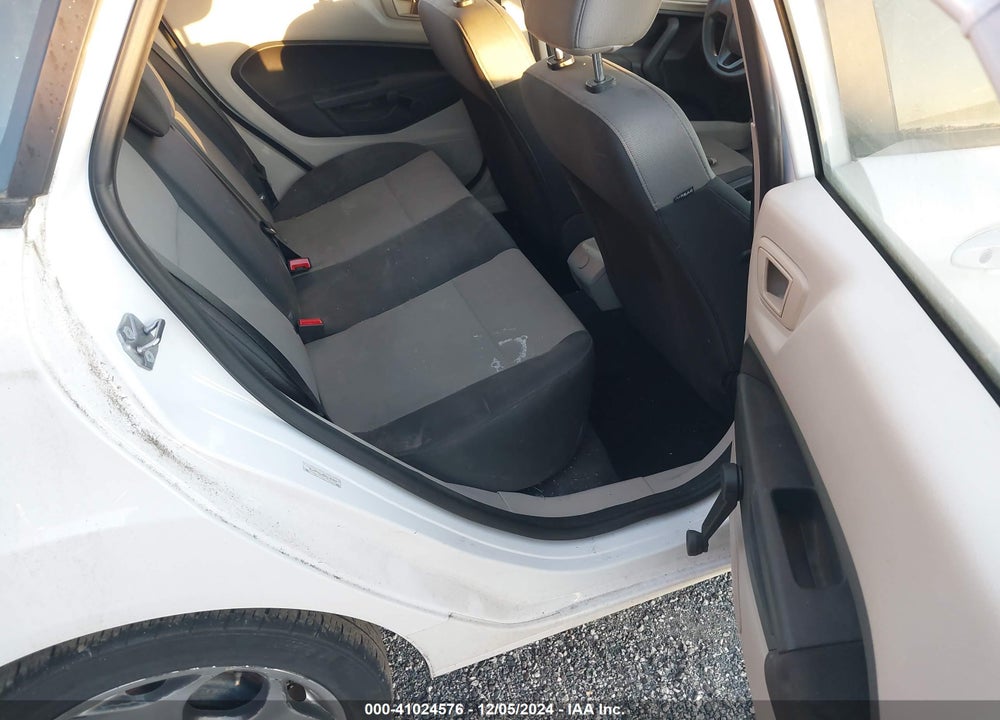 2013 FORD FIESTA S VIN: 3FADP4AJXDM136379