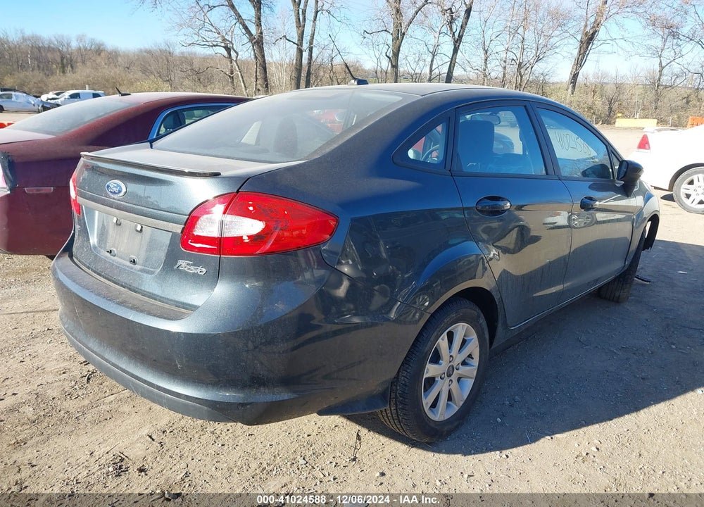 2011 FORD FIESTA VIN: 3FADP4BJXBM119786