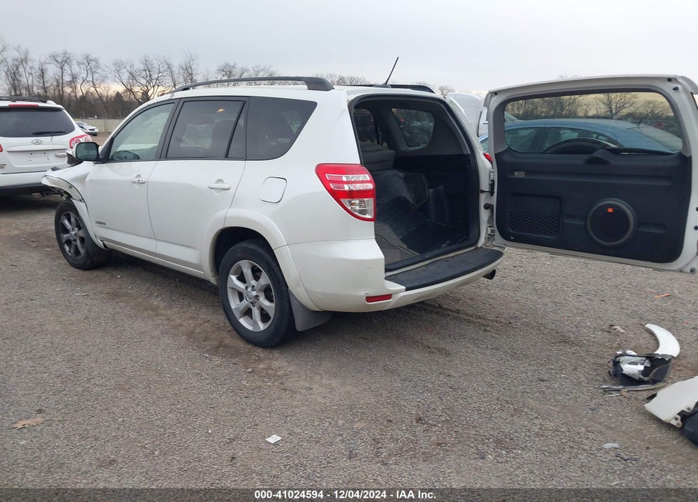 2009 TOYOTA RAV4 LTD VIN: JTMBF31V295001945