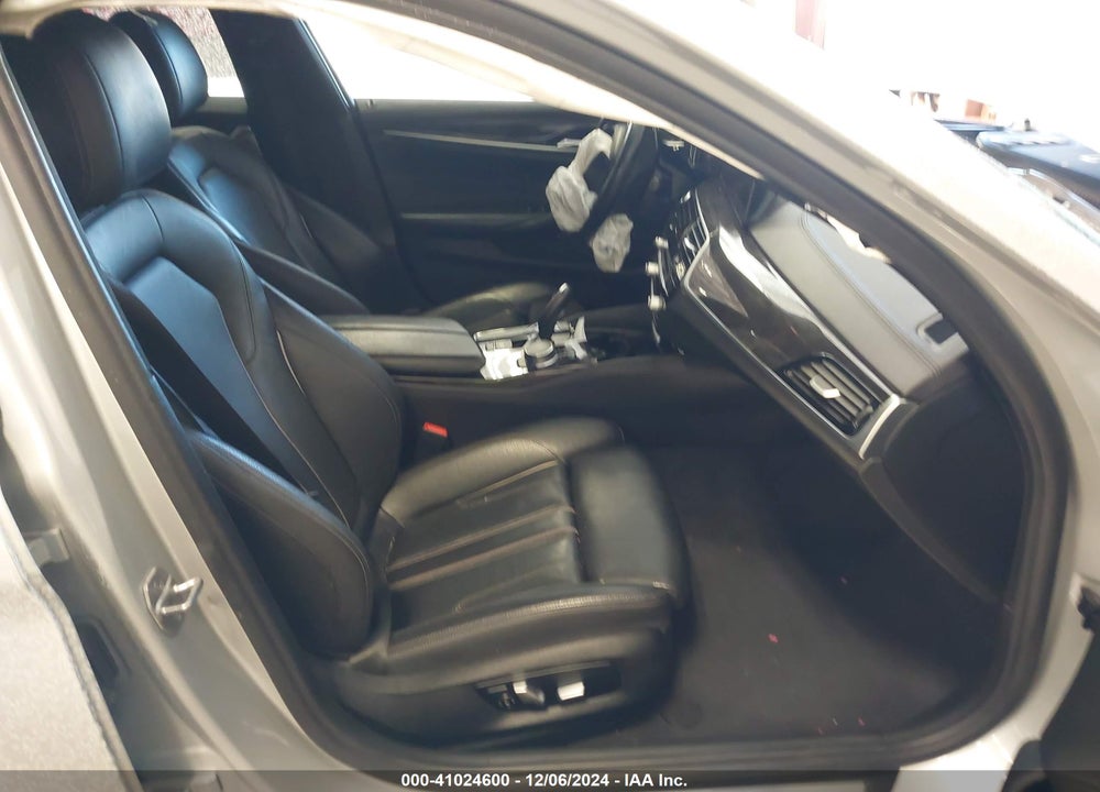 2017 BMW 530I XDRIVE VIN: WBAJA7C39HG906342