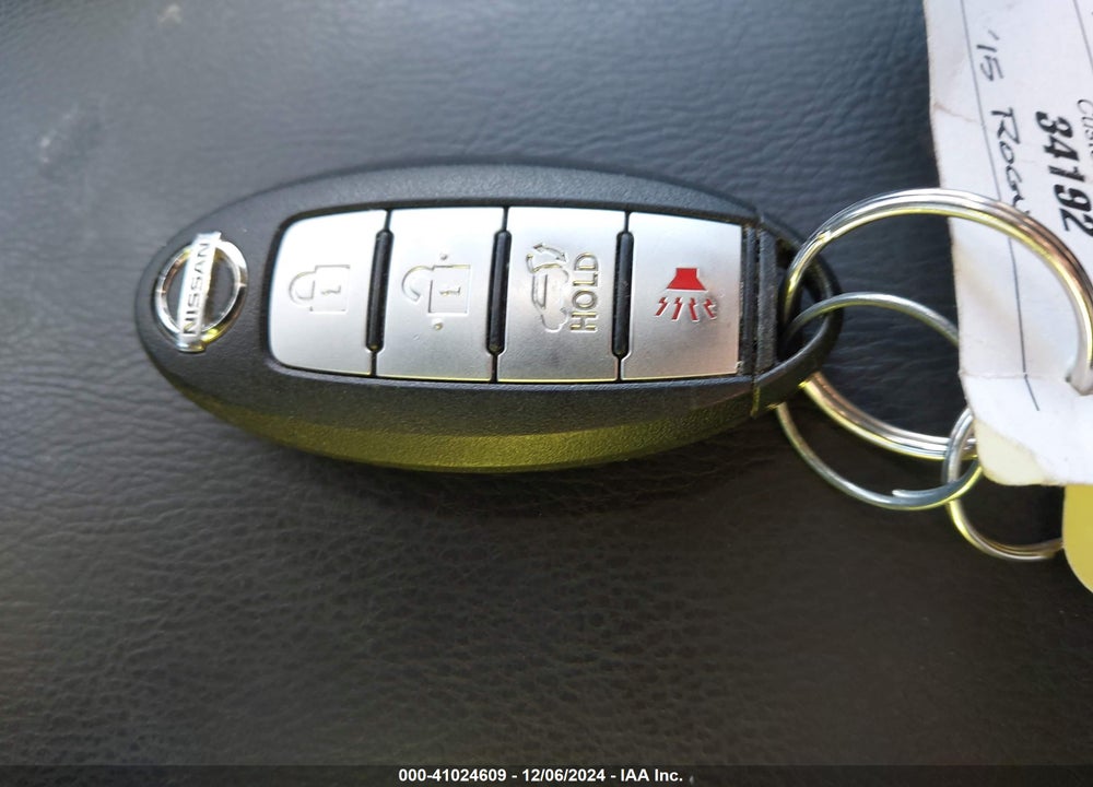 2015 NISSAN ROGUE SL VIN: 5N1AT2MT6FC848768