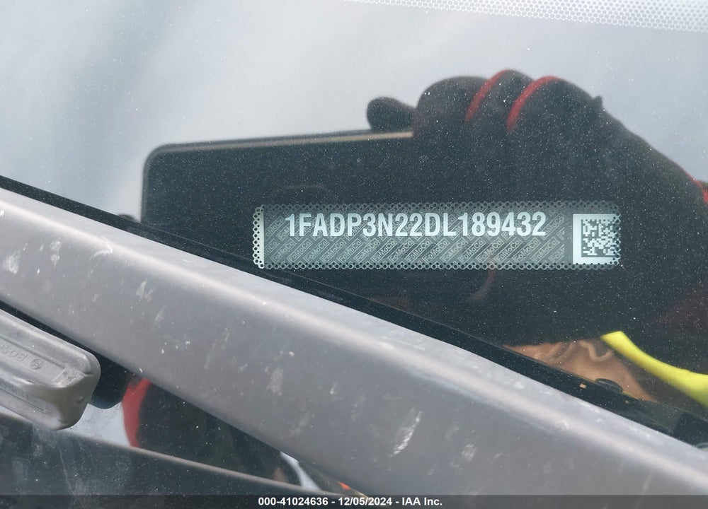 2013 FORD FOCUS TITANIUM VIN: 1FADP3N22DL189432