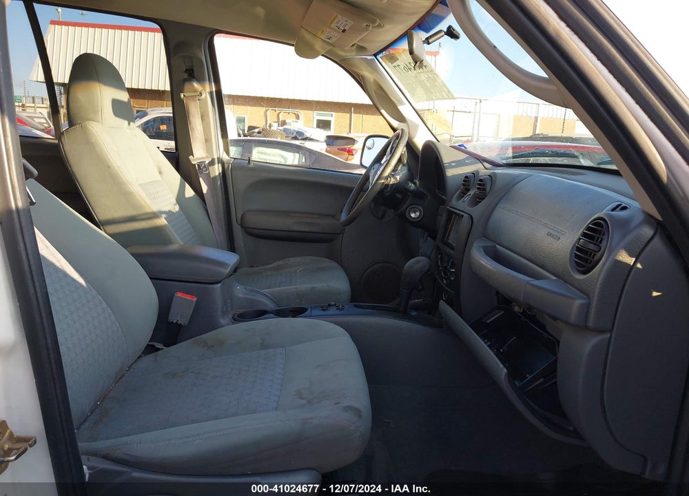 2006 JEEP LIBERTY SPORT VIN: 1J4GL48K16W269871