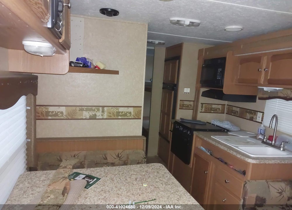 2009 DUTCHMEN TRAVEL TRAILER VIN: 47CTD2P249M435810