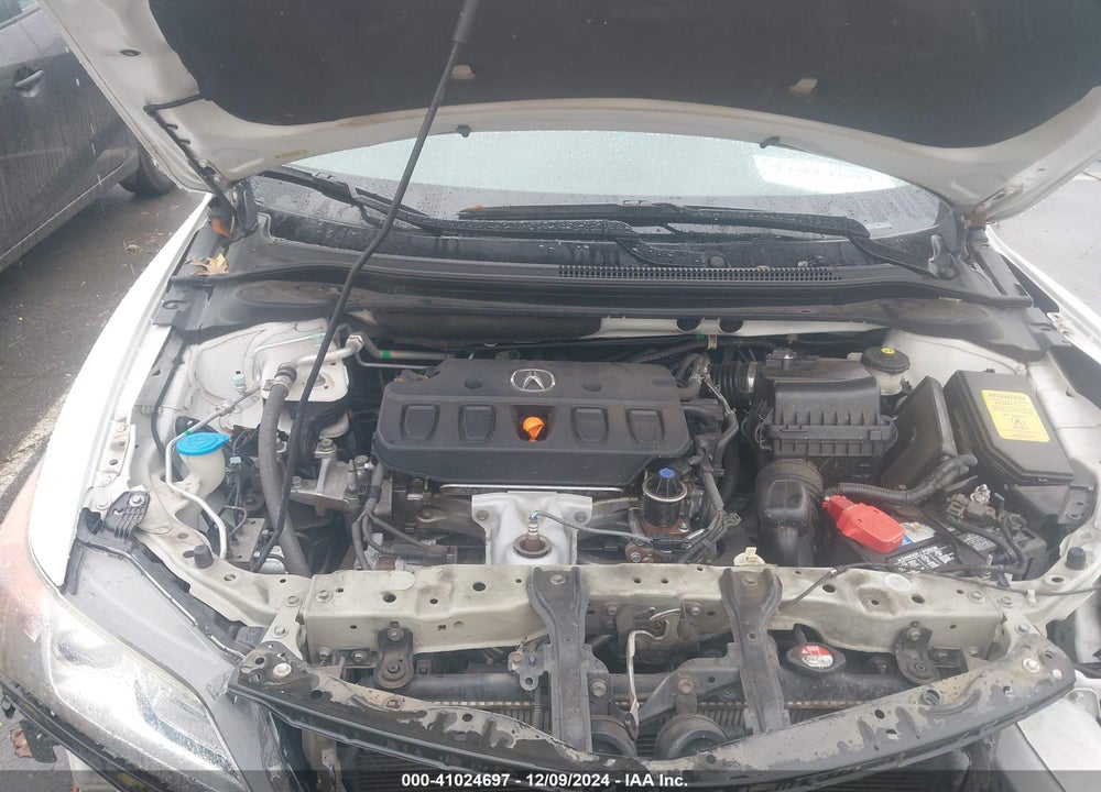 2013 ACURA ILX 2.0L VIN: 19VDE1F72DE009804