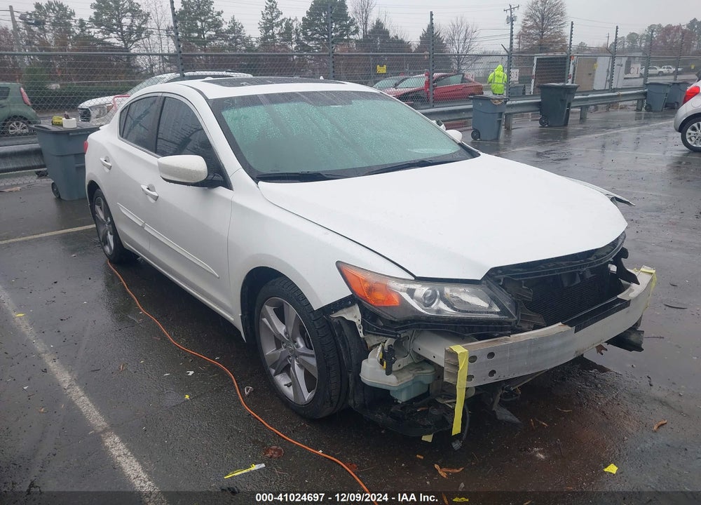 2013 ACURA ILX 2.0L VIN: 19VDE1F72DE009804