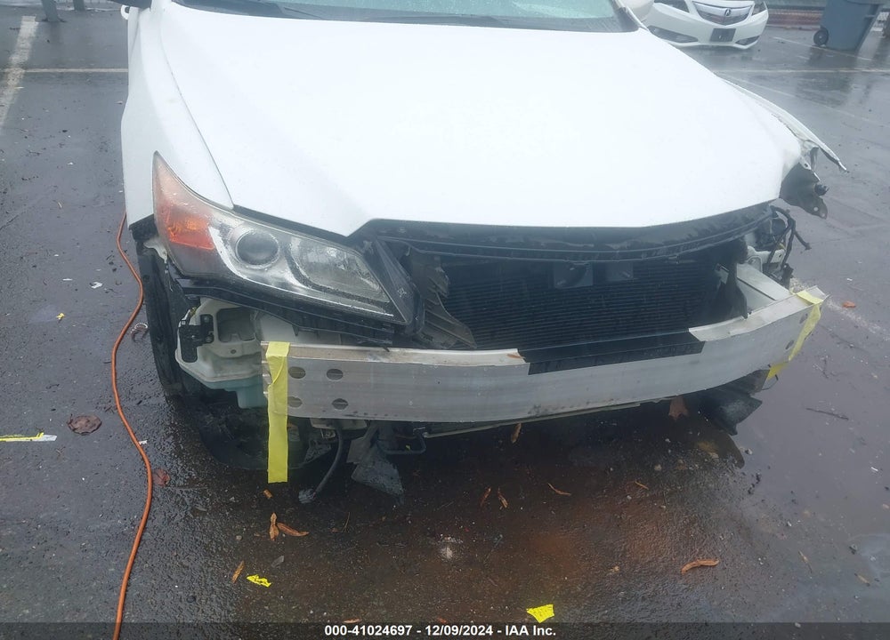 2013 ACURA ILX 2.0L VIN: 19VDE1F72DE009804