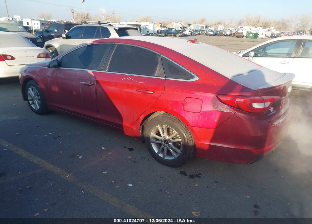 2015 HYUNDAI SONATA SE VIN: 5NPE24AF9FH001721