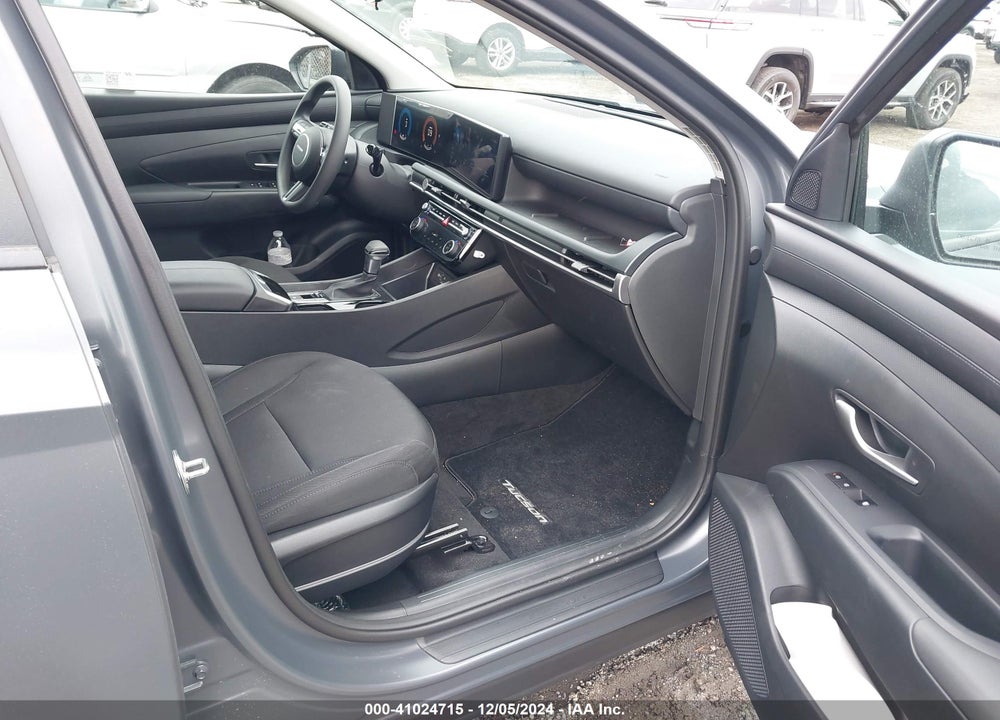 2025 HYUNDAI TUCSON SEL VIN: 5NMJBCDE1SH451639