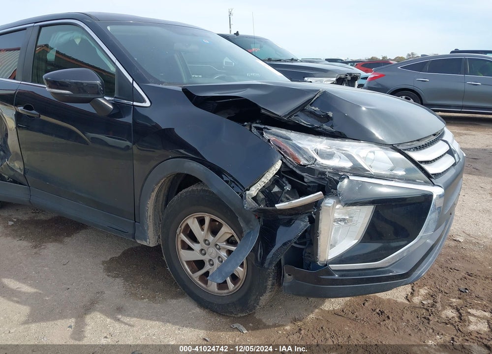 2019 MITSUBISHI ECLIPSE CROSS ES VIN: JA4AS3AA6KZ019457