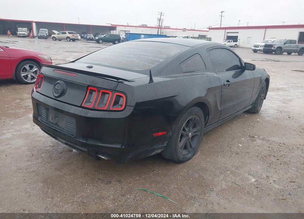 2014 FORD MUSTANG V6 PREMIUM VIN: 1ZVBP8AM1E5236555