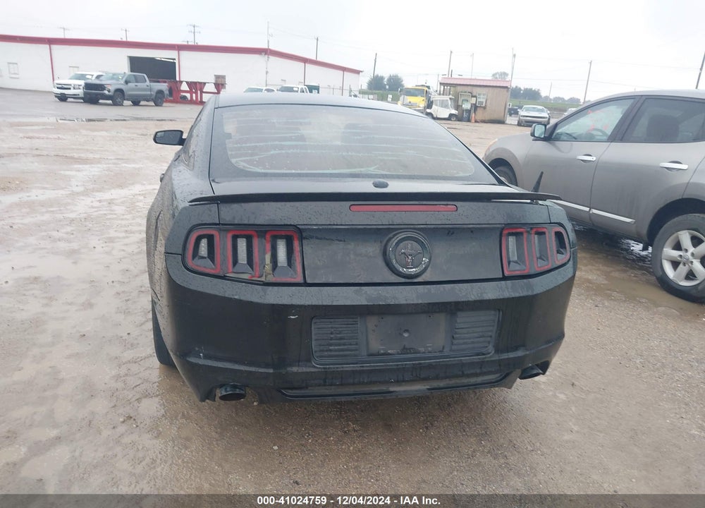 2014 FORD MUSTANG V6 PREMIUM VIN: 1ZVBP8AM1E5236555