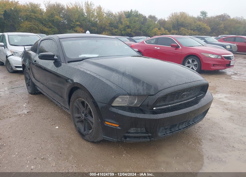 2014 FORD MUSTANG V6 PREMIUM VIN: 1ZVBP8AM1E5236555
