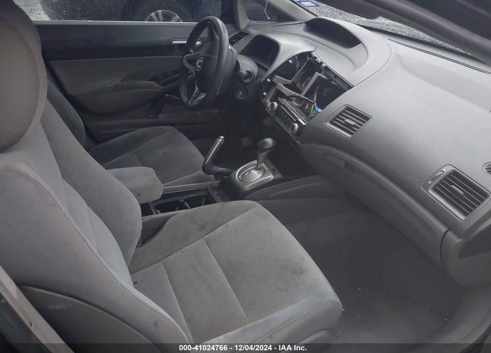 2010 HONDA CIVIC LX VIN: 2HGFA1F51AH558809